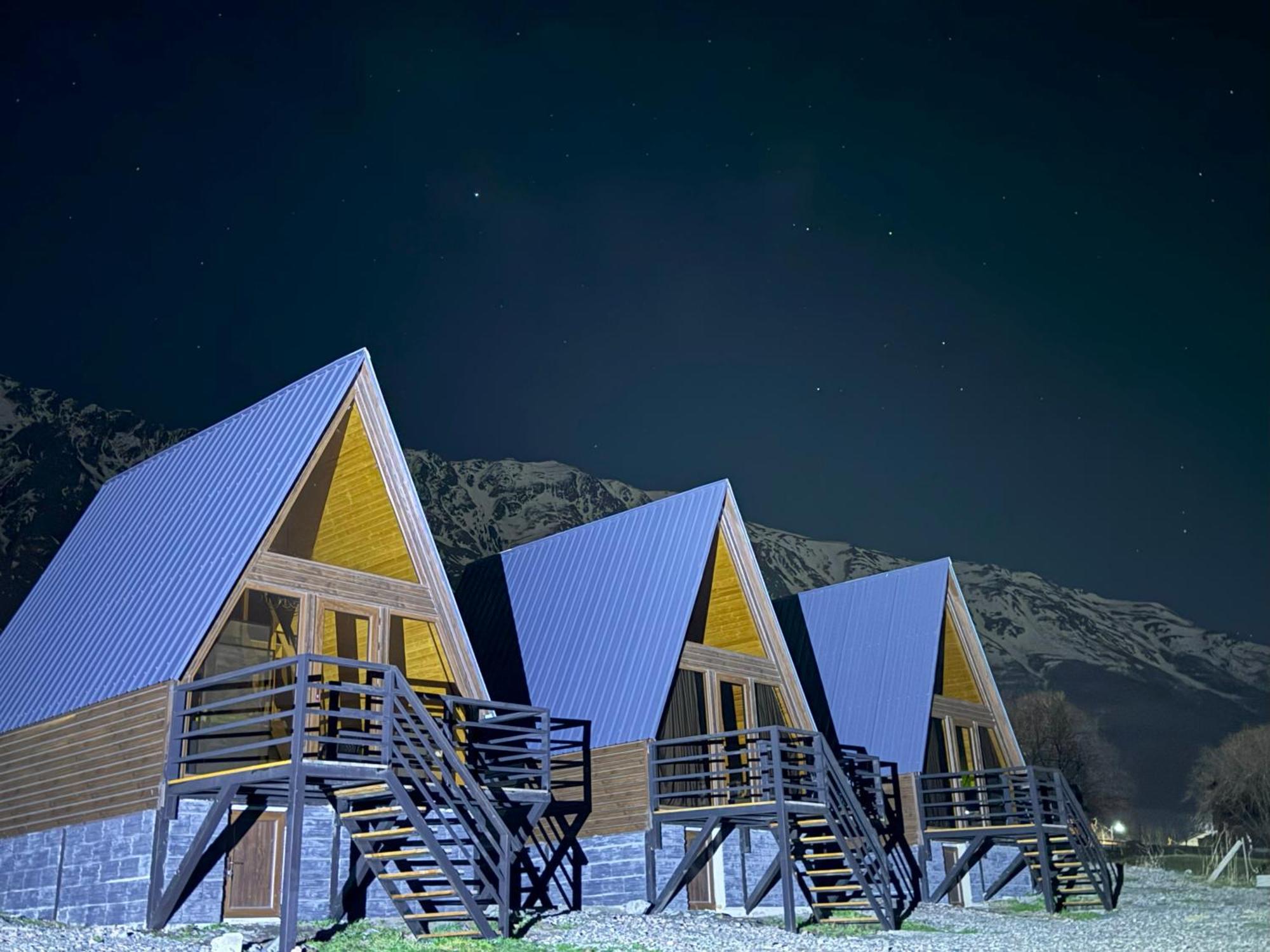 Cottages Dila Kazbegi Eksteriør bilde